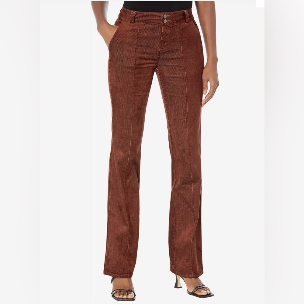 PAIGE Naomi Seaming Details Double Button Slight Bootcut in Bronze Dust